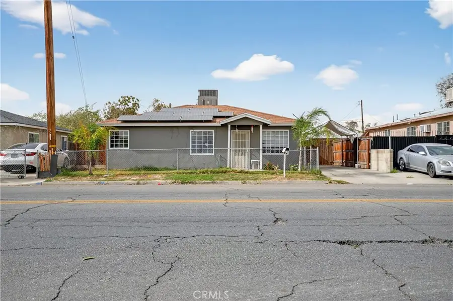 124 Madison Street, Bakersfield, CA 93307 - #2