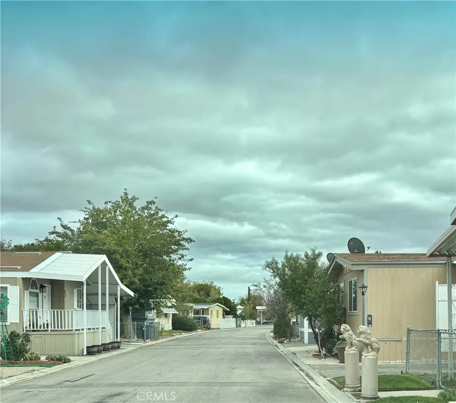 1301 E Avenue I, Lancaster, CA 93535 - Image #3