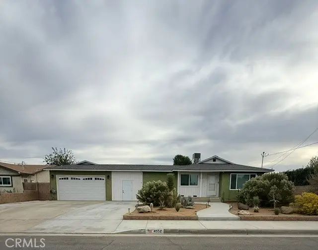 4552 W Avenue L12, Lancaster, CA 93536 - Image #2