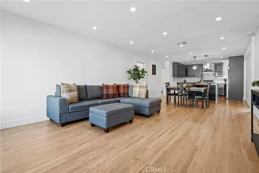 11330 Blix Street, North Hollywood, CA 91602 - #3