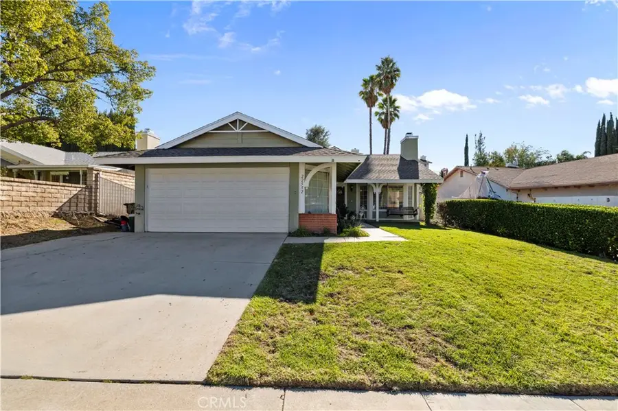 22552 Barcotta, Saugus, CA 91350 - Image #2