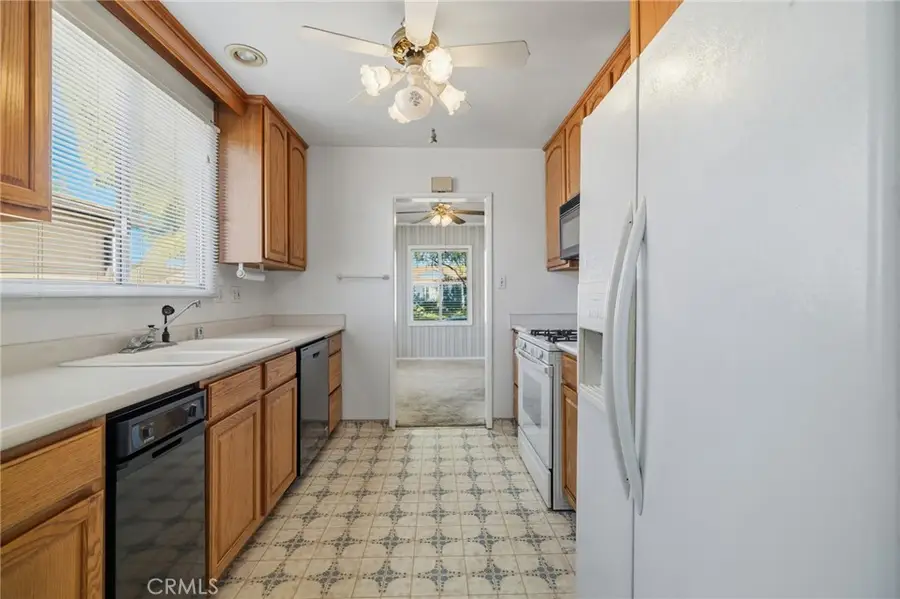 2912 Yearling Street, Lakewood, CA 90712 - Image #3