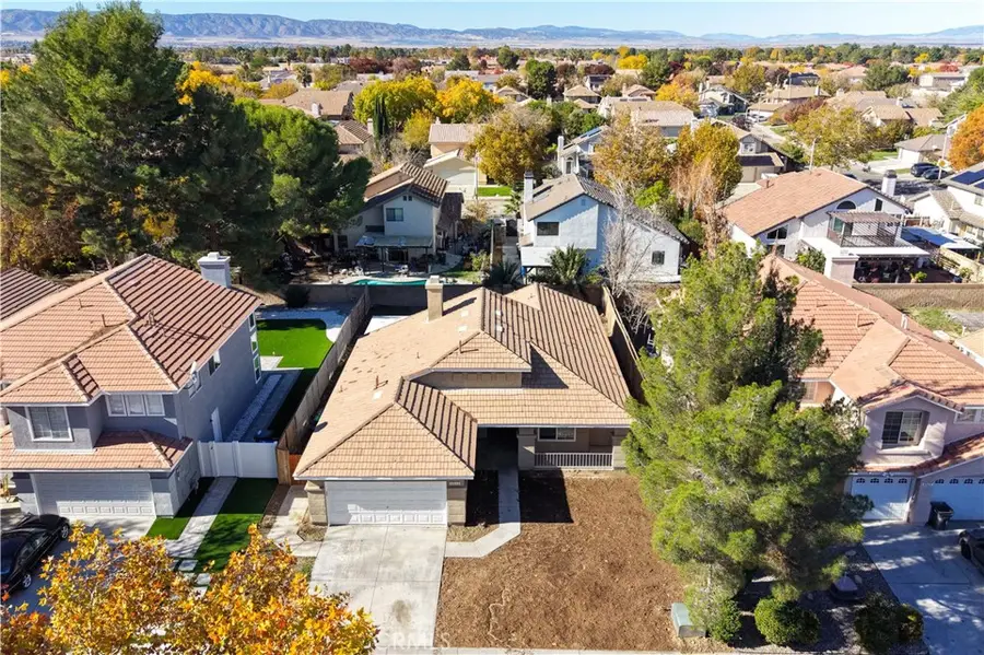 43117 Bloomingpark, Lancaster, CA 93536 - Image #3