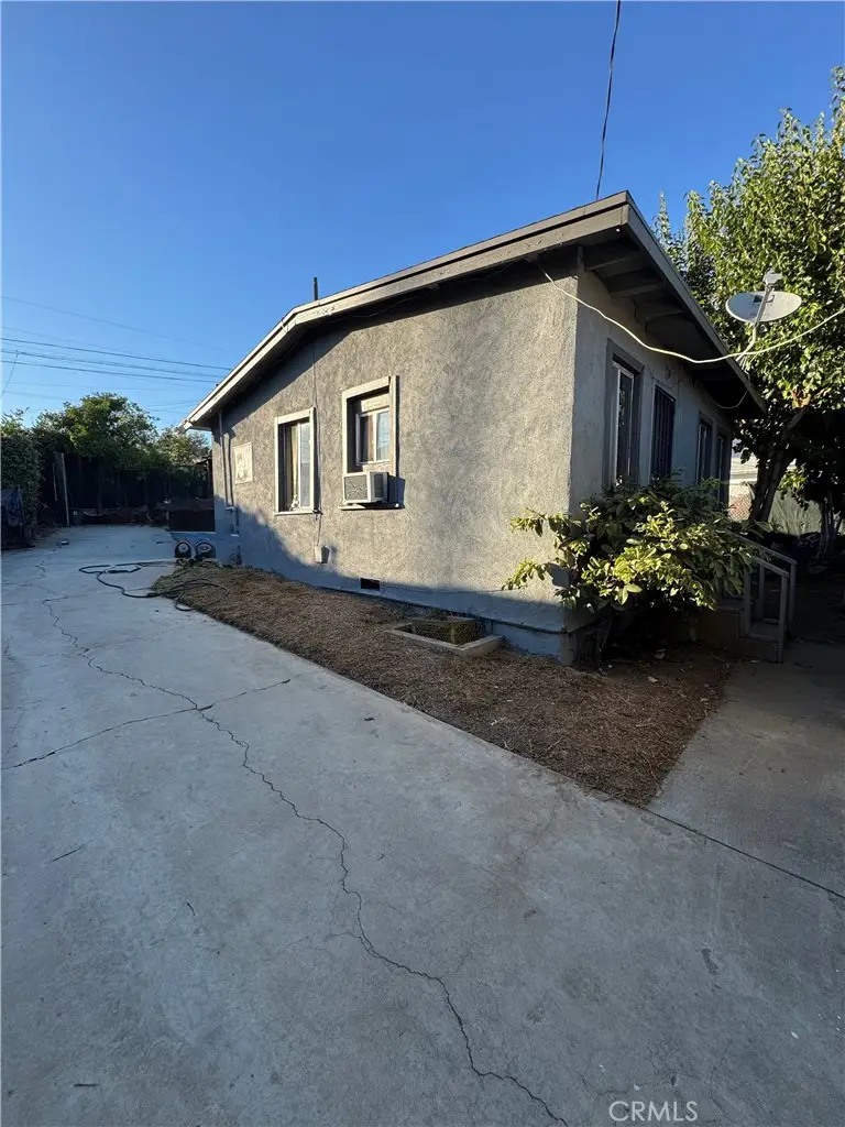 529 S Sydney, East Los Angeles, CA 90022 - Image #2