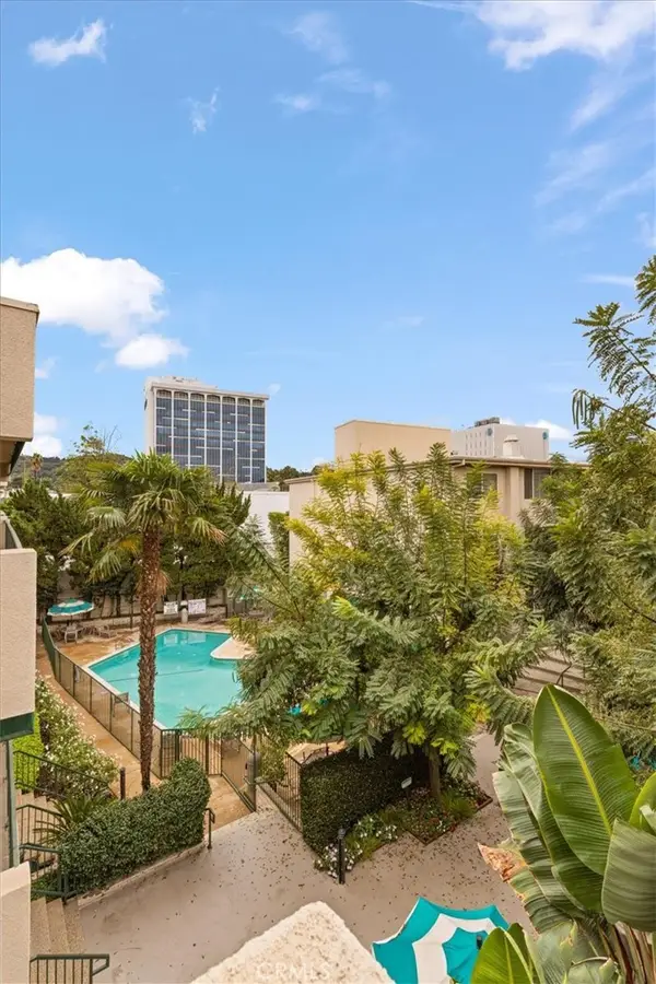 4501 Cedros Ave. #308, Sherman Oaks, CA 91403