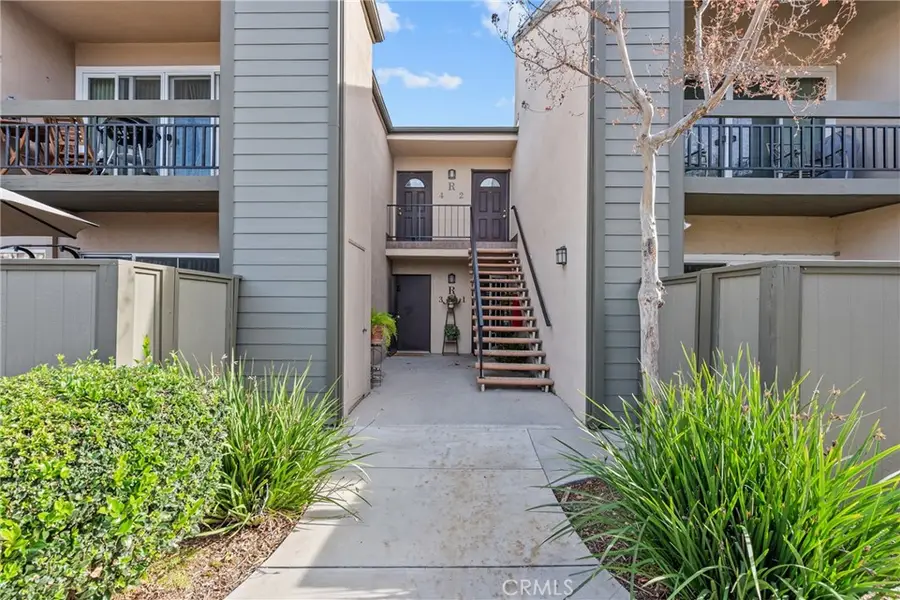 25736 Player Drive #R4, Valencia, CA 91355 - Image #2