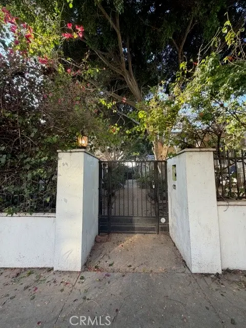 1537 N Serrano Avenue N, Los Angeles, CA 90027 - #2
