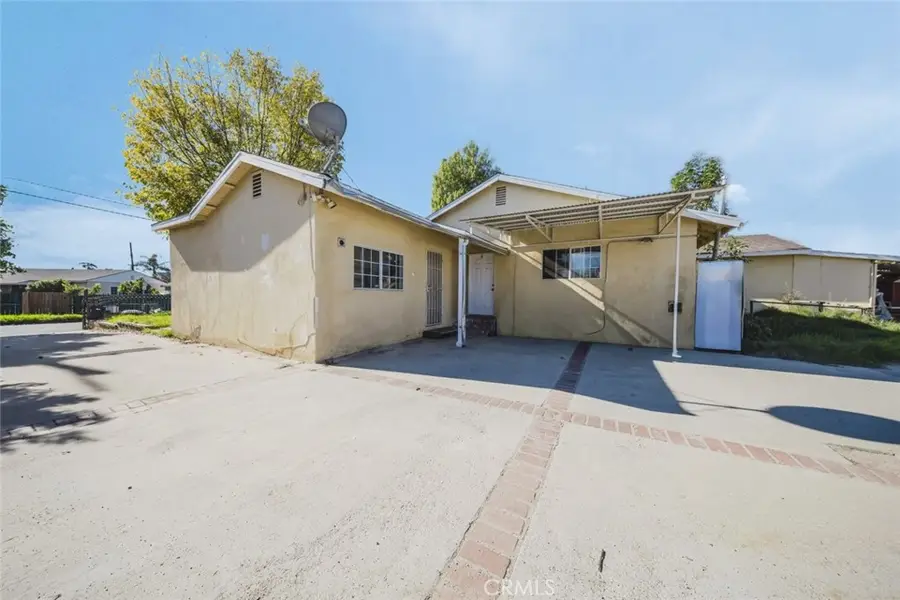14305 Osborne Street, Panorama City, CA 91402 - #2