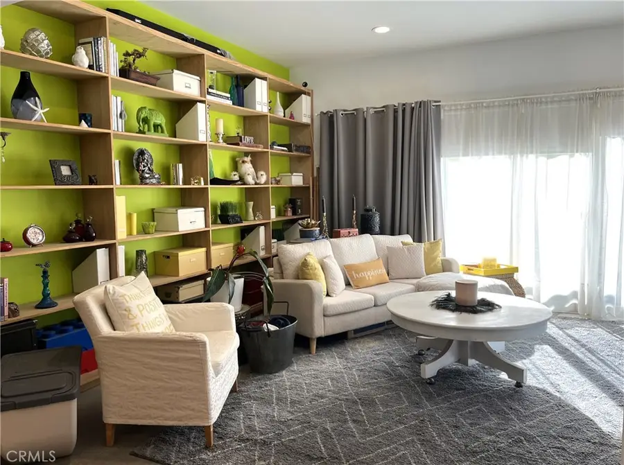 20800 Clark Street, Woodland Hills, CA 91367 - Image #3