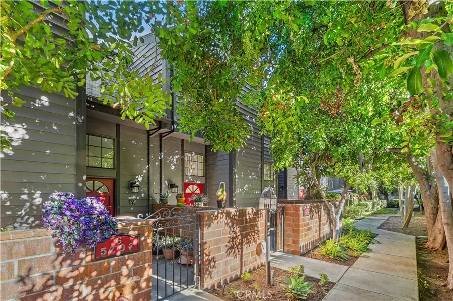 5707 Topanga Canyon Boulevard #5, Woodland Hills, CA 91367 - Image #2