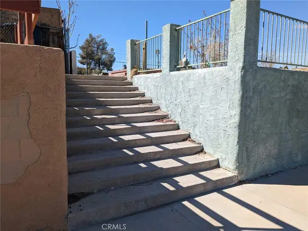 226 E Fredricks, Barstow, CA 92311