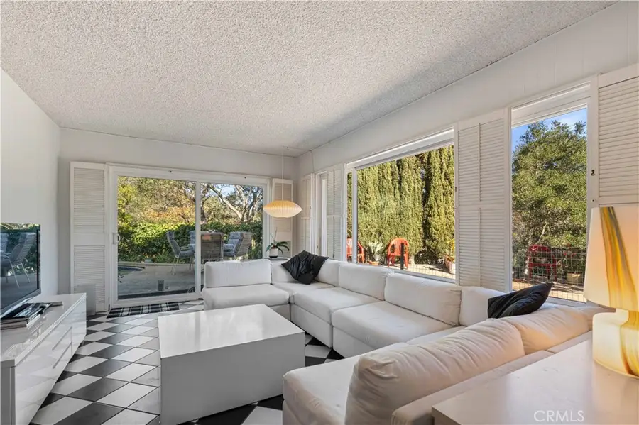 11944 Briarvale, Studio City, CA 91604 - Image #3