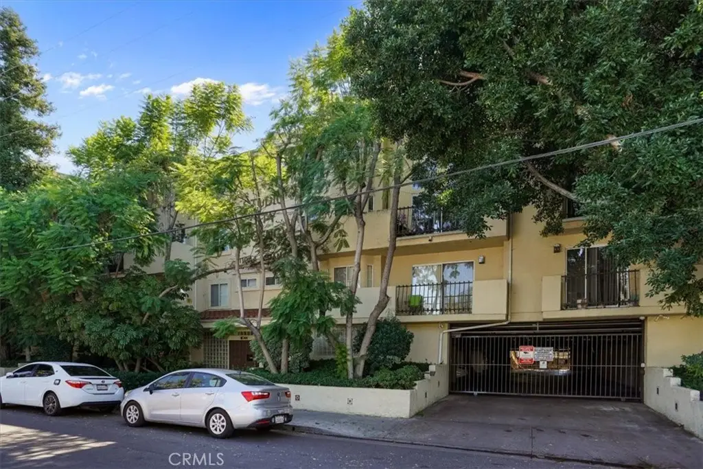 11044 Acama, North Hollywood, CA 91602 - Image #1