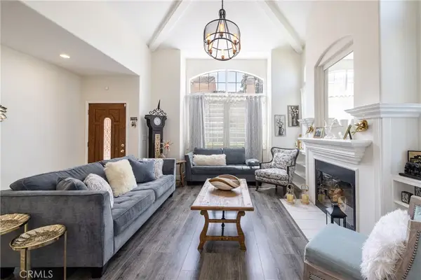 10012 Reseda Boulevard #B, Northridge, CA 91324