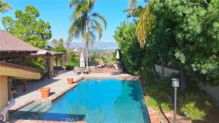 23421 Aetna Street, Woodland Hills, CA 91367 - #2