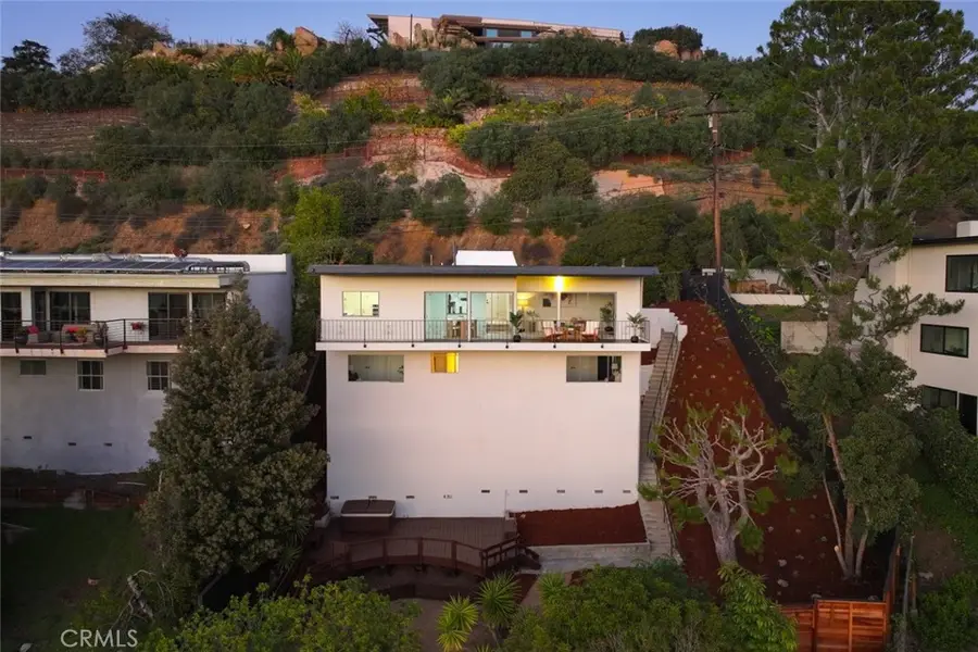 7426 Mulholland Drive, Los Angeles, CA 90046 - Image #3