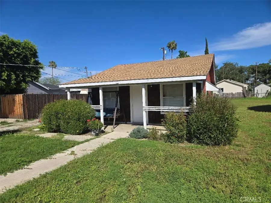7402 Nestle, Reseda, CA 91335 - #2