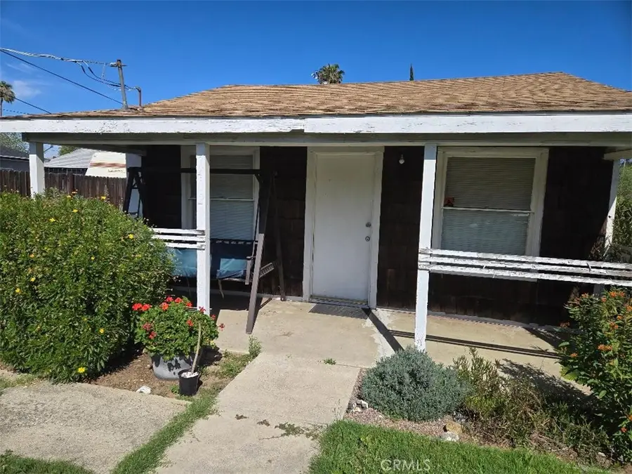 7402 Nestle, Reseda, CA 91335 - #3