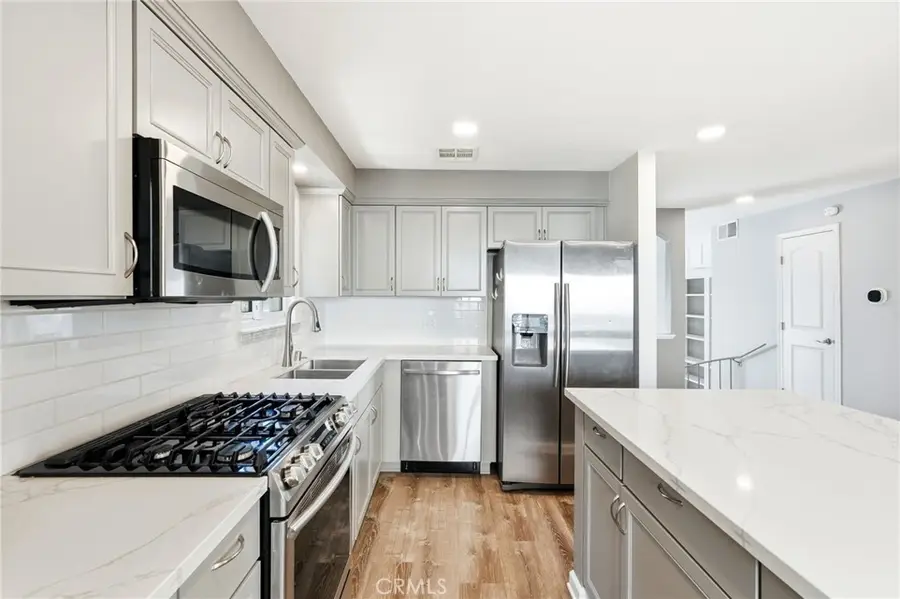 9950 Topanga Canyon Boulevard #58, Chatsworth, CA 91311 - Image #3