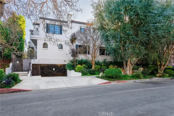 14100 Dickens St #2, Sherman Oaks, CA 91423