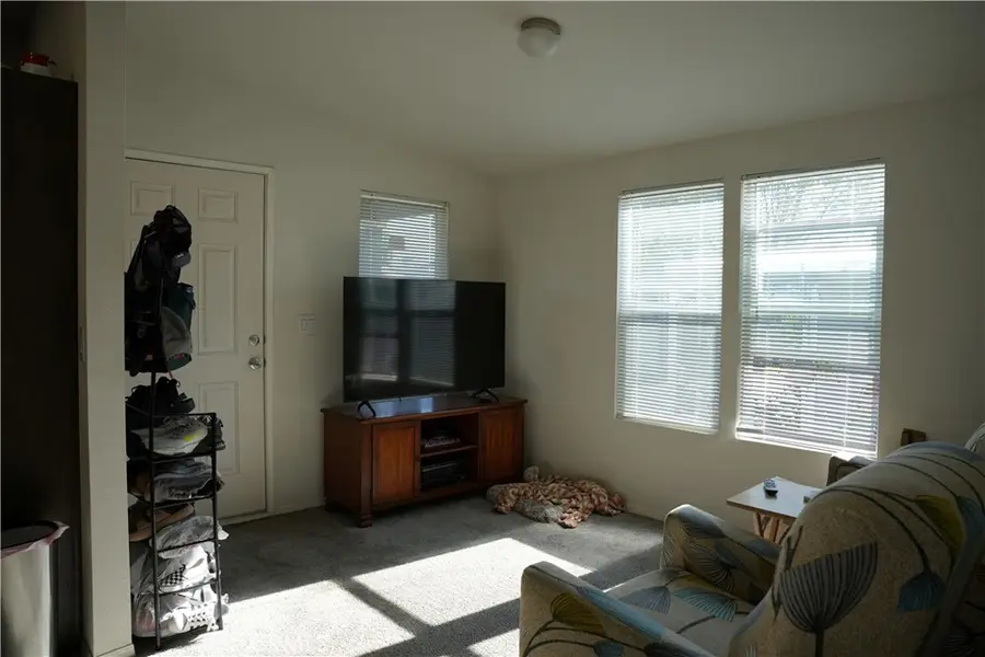 6545 Wilbur #39, Reseda, CA 91335 - #3