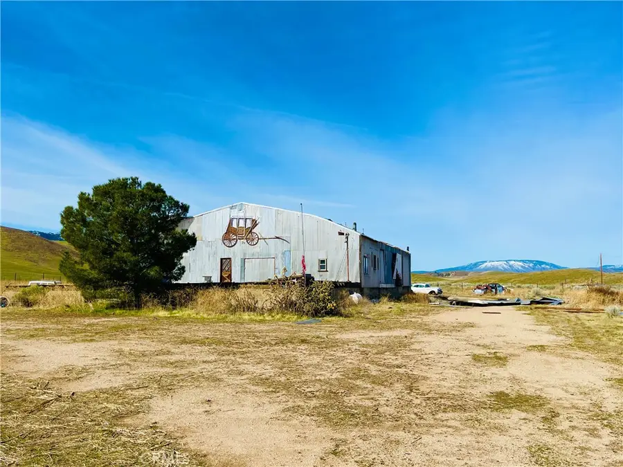 49357 W. Avenue D, North Antelope Valley, CA 93536 - #2