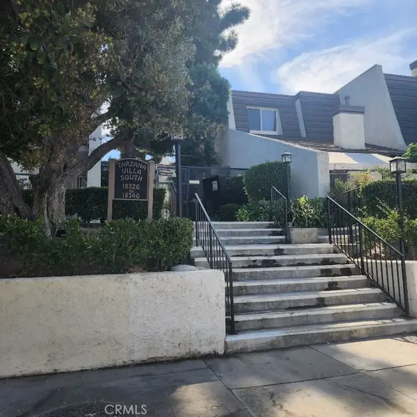 18326 Collins Street #F, Tarzana, CA 91356