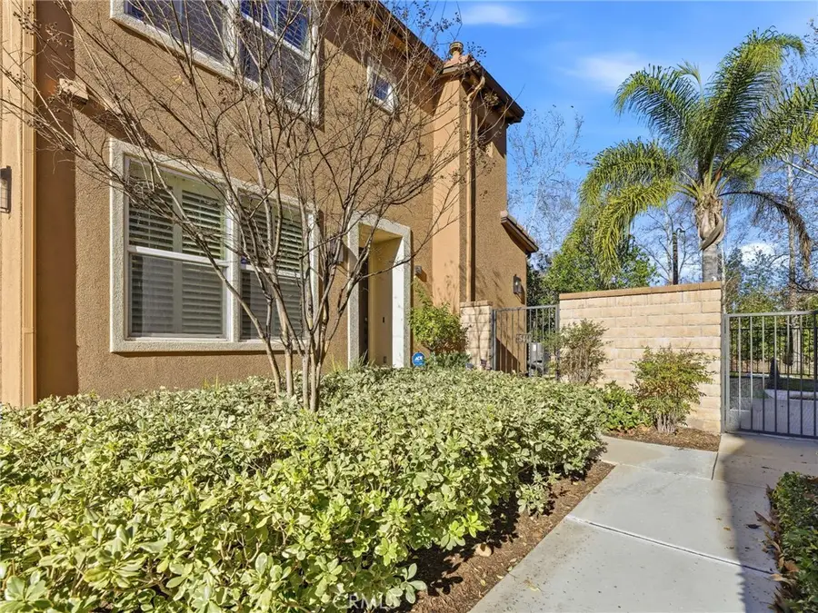 25441 Eagle, Valencia, CA 91381 - Image #3