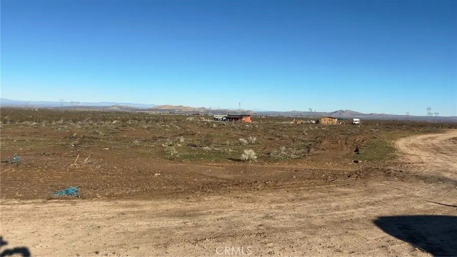 172 W Avenue U, Palmdale, CA 93551 - #2