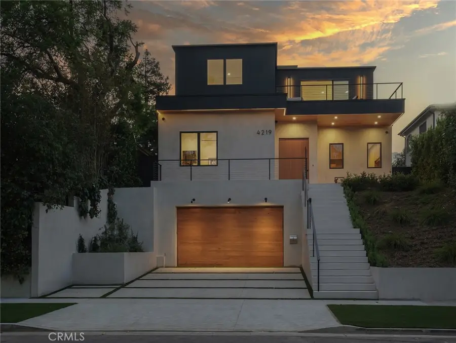 4219 Costello Avenue, Sherman Oaks, CA 91423 - Image #2