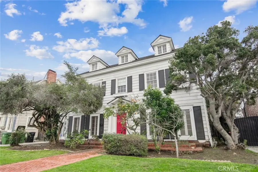 838 Lorraine, Los Angeles, CA 90005 - Image #2