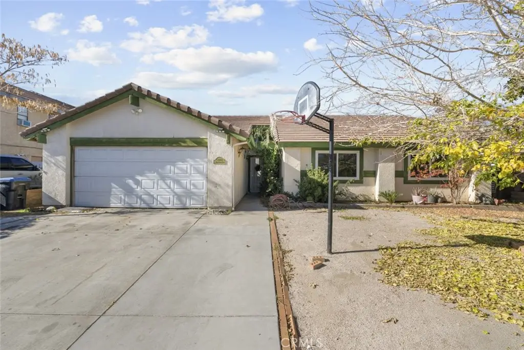 38651 28th Street E, Palmdale, CA 93550 - #1
