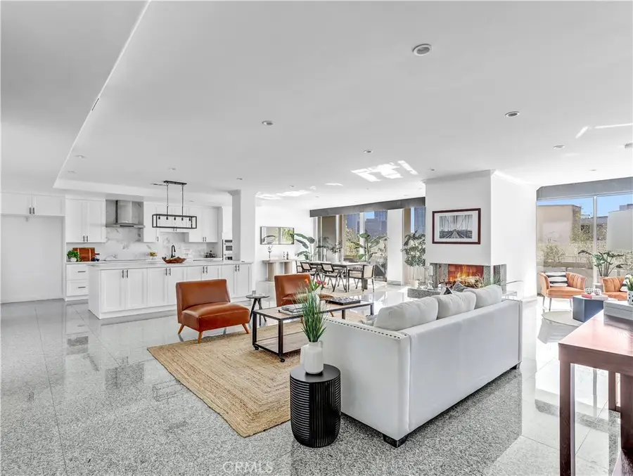 1333 S Beverly Glen Boulevard #402, Los Angeles, CA 90024 - #2