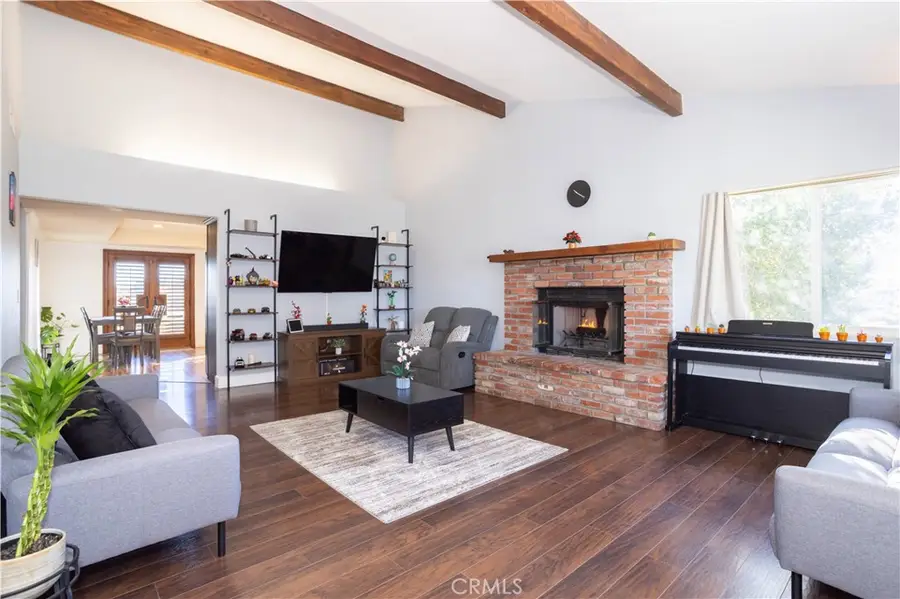 42614 Cabin Dr, Lake Hughes, CA 93532 - #2