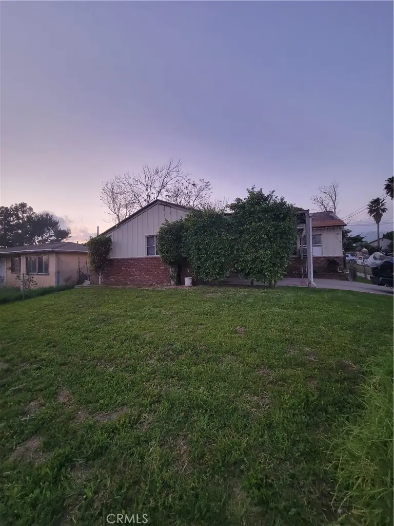 13603 Berg, Sylmar, CA 91342 - Image #2