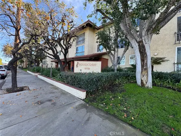12720 Burbank #221, Valley Village, CA 91607