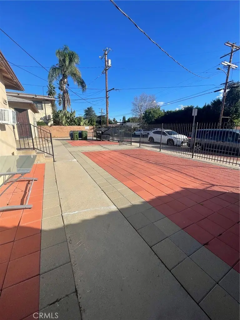 16037 Gault, Van Nuys, CA 91406 - #3