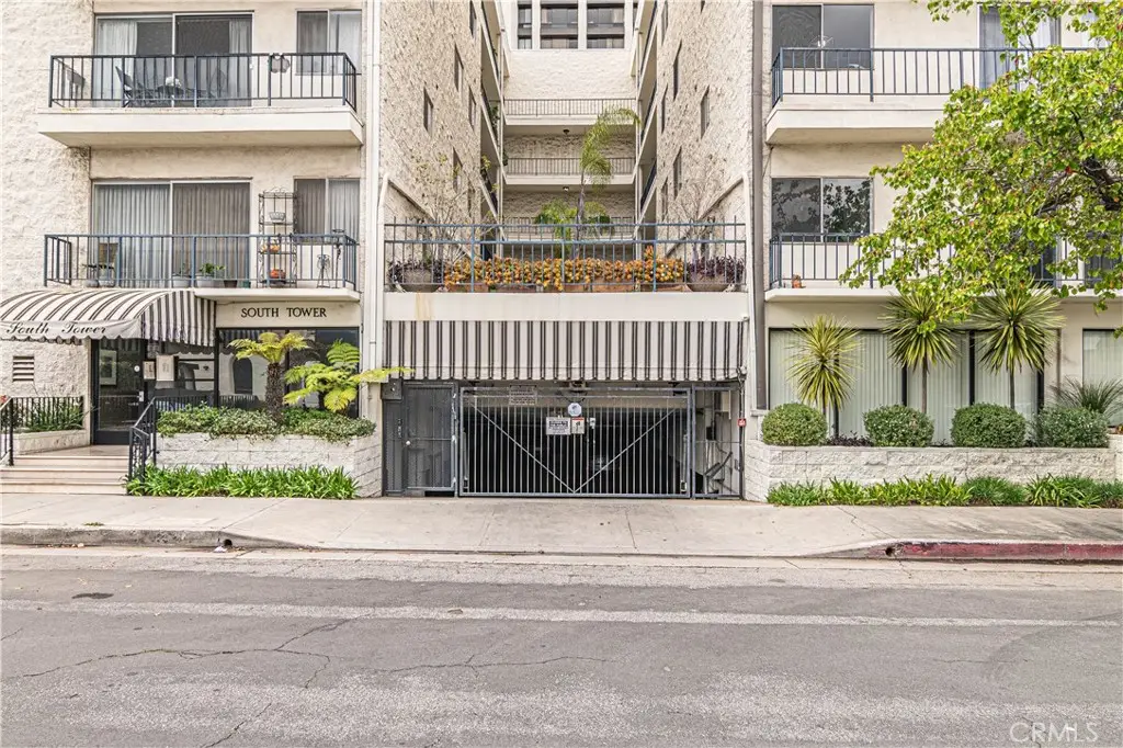 1115 S Elm Drive #301, Los Angeles, CA 90035 - #1