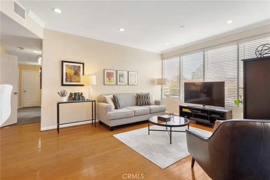 4821 Bakman Avenue #206, North Hollywood, CA 91606 - #2