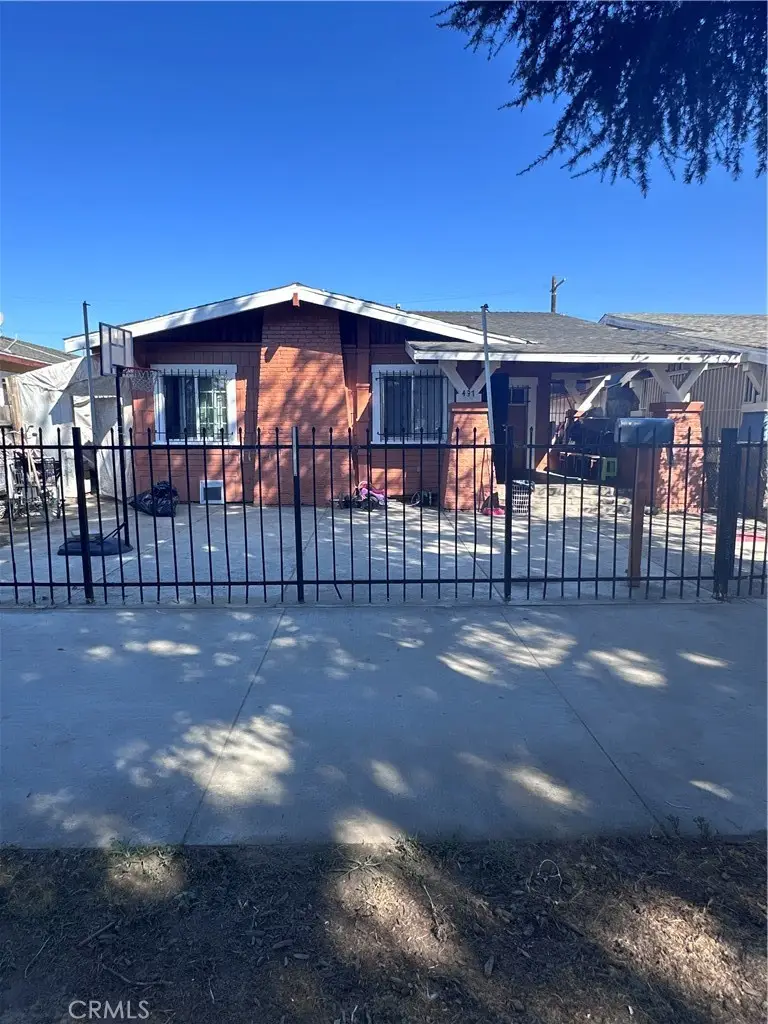 437 Park Front, Los Angeles, CA 90011 - #1