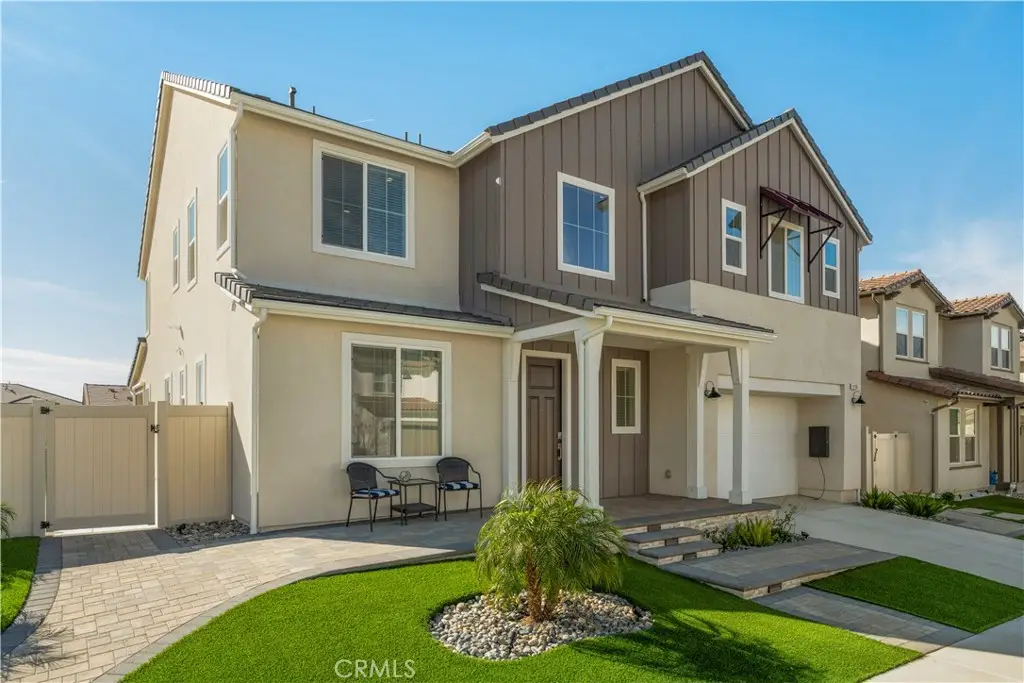 18100 Tableau Way, Saugus, CA 91350 - #1