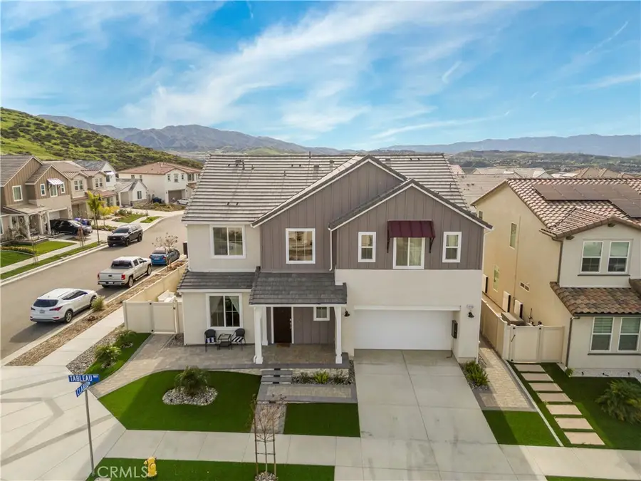 18100 Tableau Way, Saugus, CA 91350 - #2