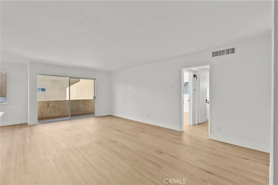 5328 Newcastle #18, Encino, CA 91316 - #3