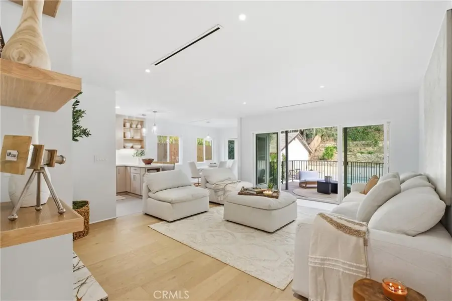 4422 Canoga Avenue, Woodland Hills, CA 91364 - #2