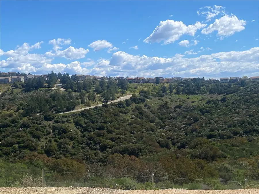 4 Coya Trail, Chatsworth, CA 91311 - #3