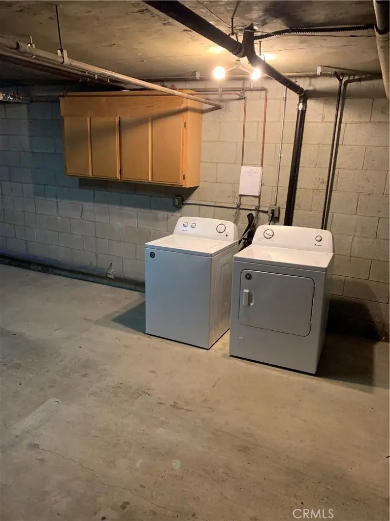 4247 Matilija, Sherman Oaks, CA 91423 - Image #2