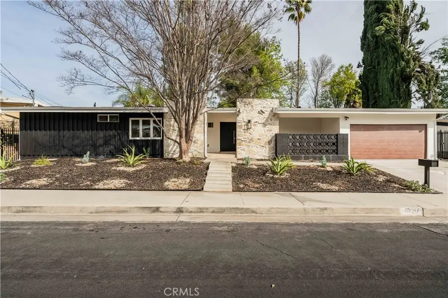 5720 Wilhelmina, Woodland Hills, CA 91367 - #2