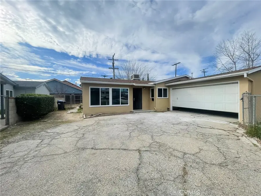 1560 W Avenue H10, Lancaster, CA 93534 - #3