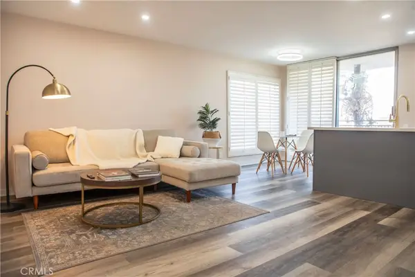 6151 Orange #215, Los Angeles, CA 90048