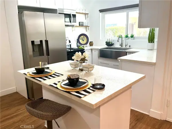 5232 Corteen Place #7, Valley Village, CA 91607